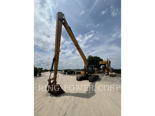 Caterpillar 326LONG, Crawler Excavator, 2116 hours, S/N: FAY10082, 2023 - Image 1