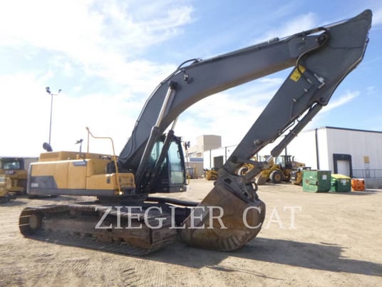 Volvo Construction Equipment EC300DL, Excavator, 6087 hours, S/N: VCEC300DH00210471, 2012 - Image 2