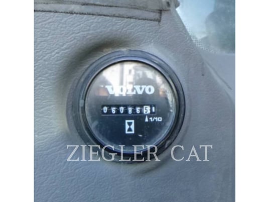 Volvo Construction Equipment EC300DL, Excavator, 6087 hours, S/N: VCEC300DH00210471, 2012 - Image 5