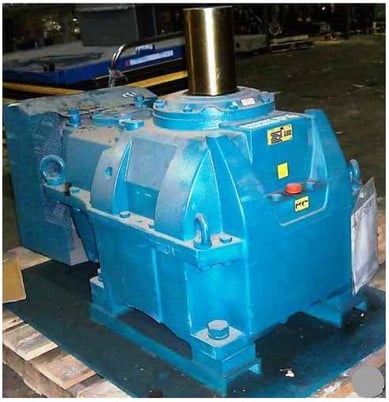 927 HP @ 1750 RPM, Hansen #QVRF2-CUN-11.2 2130YBXU2, 11.11 :1 ratio, rt angle - Image 2