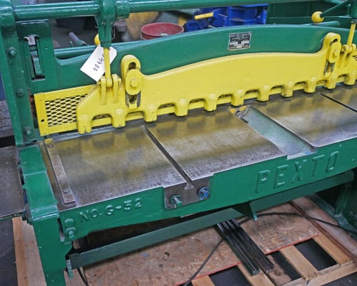 16 gauge x 4.4' Pexto #G52-A, Power Shear, 30" Back Gauge, 37" Front Gauge, 3 HP - Image 4