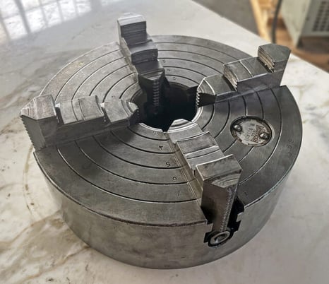 8.25" Cushman, Solid 4-Jaw Chuck w/Flat Back Mount - Image 2