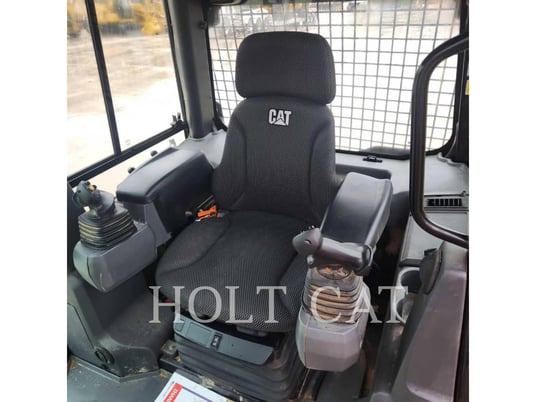Caterpillar D3 LGPCAB, 1162 hours, S/N: XT504234, 2023 - Image 7