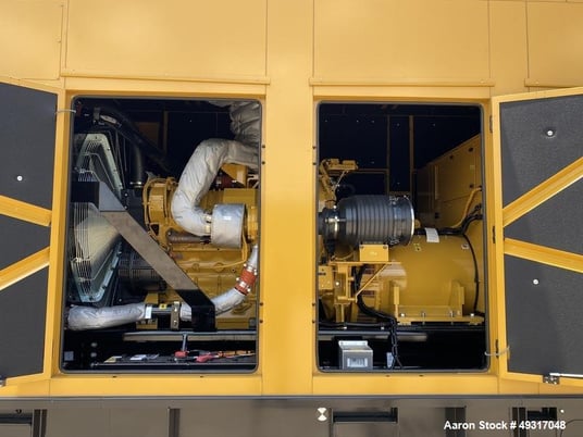 1000 kW Caterpillar, Standby Diesel Generator, 1502 HP #C32 Engine, Tier 2, UL142 Fuel Tank, EMCP 4.2B ctrl - Image 6