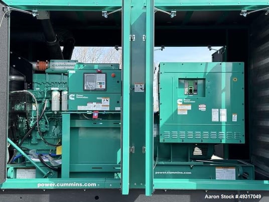 750 kW Cummins #DQCB, Diesel Generator, 1220 HP #QSK23-G7 engine, Tier 2, UL142 Fuel Tank, sound attenuated - Image 6