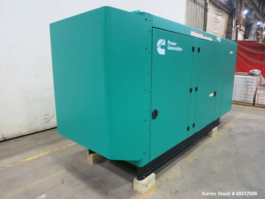 150 kW Cummins #C150N6, Natural Gas/Propane Generator, 240 HP #QSJ8.9G engine, EPA cert, UL2200, sound - Image 2