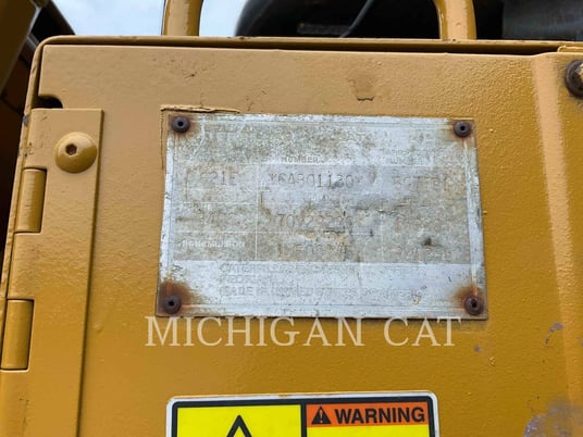 Caterpillar 621E, Wheel Tractor Scraper, 5 hours, S/N: 6AB01130, 1988 - Image 6
