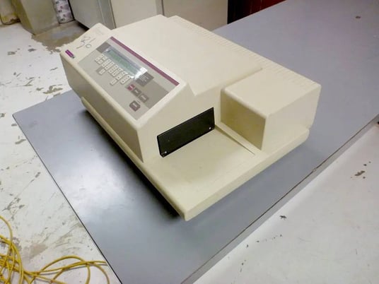 Molecular Devices #Spectra-Max-340, Microplate Spectrophotometer, 1.3' L x 1.8' width x 8.5" H overall - Image 4