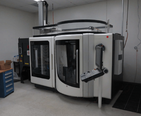 DMG #HSC-20-Linear, 5-Axis CNC vertical machining center, 7.9" X, 8.7" Y, 9.1" Z, 60000 RPM, 24 automatic - Image 7