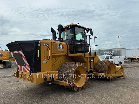 Caterpillar 815, Compactor, 857 hours, S/N: J5T00178, 2022 - Image 4