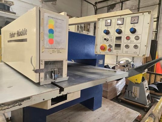 Fisher + Ruckle #FZK, Veneer Longitudinal Splicer - Image 1