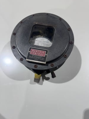 Mercoid #PGW-153-P2, Gas Pressure/Differential Switch, 1/8 HP, 2/4 Amps, 120/240 V - Image 1