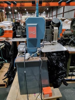 Edward Segal, eyelet & grommet machine, foot pedal, 110 V. - Image 2