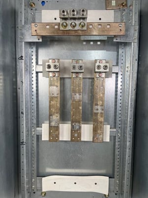 400 Amp. Cutler-Hammer PRL4, Panelboard, 480/277 Volts 3PH 4W MLO Indoor Encl BX2457 Box - Image 5