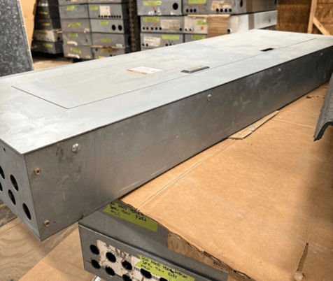 400 Amp. Eaton, PRL1A Pow-R-Line, Panelboard, 208Y/120 Volts 3PH 4W MCB Indoor Encl 42 Cir P087, New - Image 9