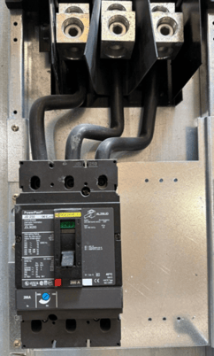 400 Amp. Square D NF, Panelboard, 480/277 Volts 3PH 4W Main LAP36400MT W/ JDL36200 30 Cir P555 - Image 6