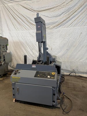 18" x 20" Hyd-Mech #V-18, vertical band saw - Image 2