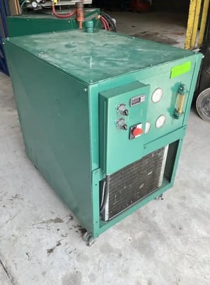 Water chiller - Image 1