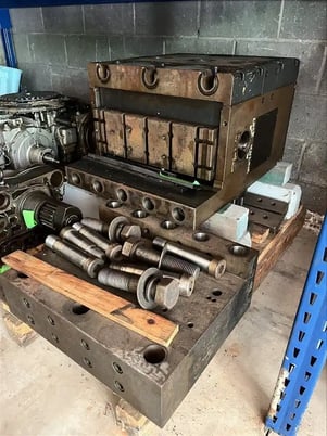 Bihler, press head off of a GRM 100 machine - Image 1