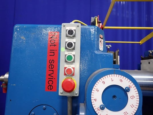 Farrel, rubber lab mill, 8 x 16" rolls, cabinet style, under slung dual drive, belt driven, dual 10 HP brake - Image 3