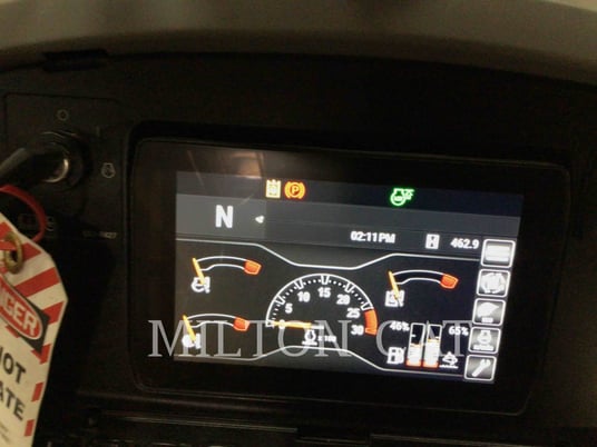 Cat 420, Backhoe Loader, 463 hours, S/N: H8T02701, 2022 - Image 5