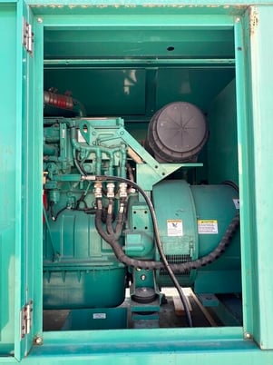 500 KW Cummins #DFEK, diesel generator set, 480 Volts, 2002 - Image 6