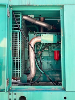 500 KW Cummins #DFEK, diesel generator set, 480 Volts, 2002 - Image 7