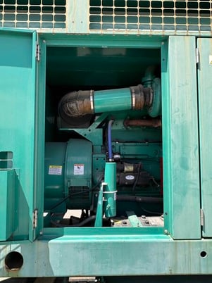 500 KW Cummins #DFEK, diesel generator set, 480 Volts, 2002 - Image 9