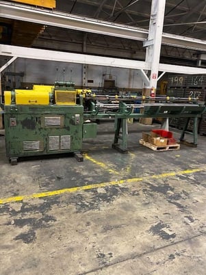 3/8" Lewis #8CV, wire straightener & cut-off machine, 3-1/2"-10' cut0off length, 100-200 FPM - Image 1
