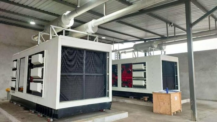1000 KW Stamford #S6L1D-F41, Natural gas generator set, 480 Volts, 3-phase, 1438 Amps., 2025 - Image 1