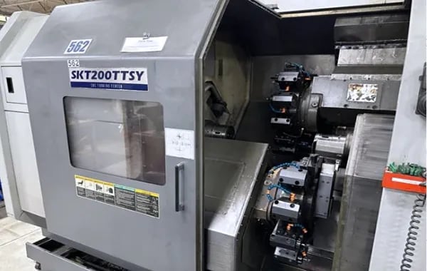 Hyundai Kia #SKT200TTSY, CNC Lathe, 30.7" Swing, 3.1" Bore, 2.5" Bar, 15.4"/11.8" diameter x 36.2" L Turn - Image 10