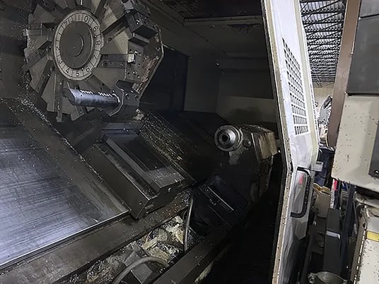 Okuma #LB-45-II, CNC Lathe, 33.8" Swing, 24" 3-Jaw Chuck, 10" Bore, 78.7" Turn length, 50 HP, 24-2800 RPM - Image 4