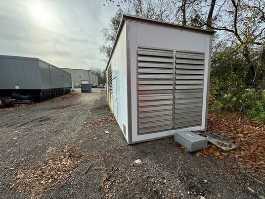2500 KW Caterpillar #3516C, Standby Generator, Diesel Type, Sound Attenuated, Tier 2 Emissions, 3353 HP, 480 - Image 5