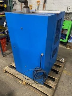375 scfm, Schulz #ADS375-UE, compressed air dryer, R407C refrigerant, serial #200029136 - Image 3