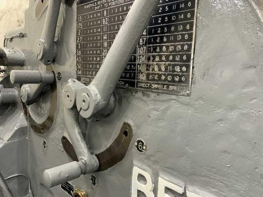 100" x 580" Betts #57R, engine lathe, 63.5" swing over cross slide, 96" face plate diameter, motorized - Image 6