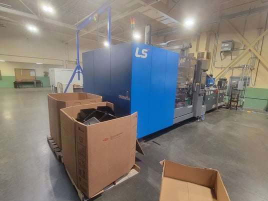600 Ton, 60 oz., Leroy Somer Mtron #LSG-600H-i35a, horizontal plastic injection molder, 2.95" screw diameter - Image 1