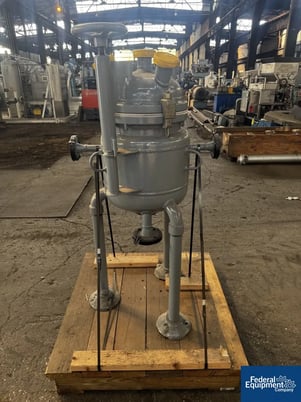 10 gallon DeDietrich #CTJ-10, Glass Lined Reactor, 300 psi @ 500&deg;F, jacket 115 psi, 2007 - Image 5