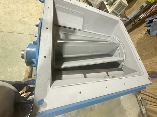 35" x 45" Western feeder, rotary airlock valve, rebuilt - Image 6