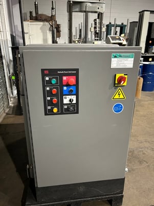 40 HP MTS #505.20, hydraulic power supply, 20 gpm, 3000 psi, water cooled heat exchanger, 2008 - Image 2