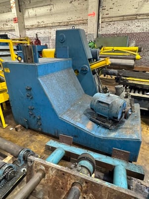 30000 lb. Cincinnati, above floor coil car, 48" bed, 72" outside dimension coil - Image 1