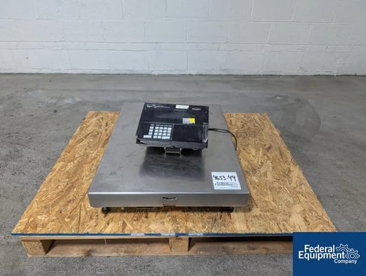 2.2 -329 lbs. Mettler-Toledo #ID5, multi range scale, digital read out - Image 1