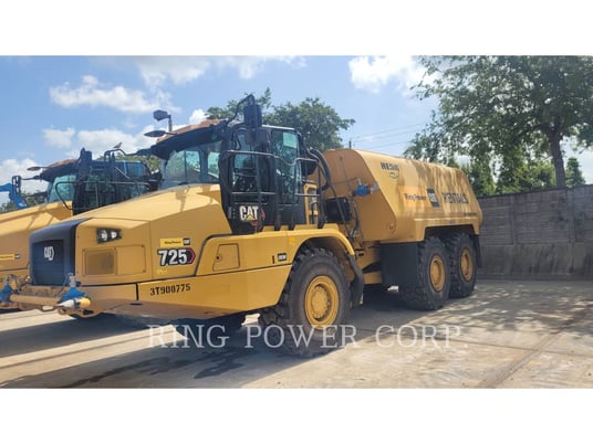 Caterpillar 725WW, Water Truck, 2871 hours, S/N: 3T900775, 2023 - Image 1