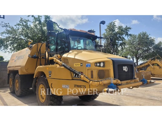 Caterpillar 725WW, Water Truck, 2871 hours, S/N: 3T900775, 2023 - Image 2