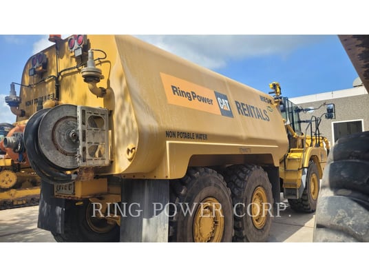 Caterpillar 725WW, Water Truck, 2871 hours, S/N: 3T900775, 2023 - Image 4