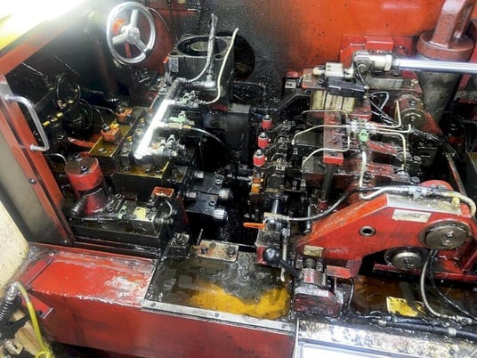 .472" x 5.23" Asahi Sunac #ST-1010, 2 die 2 blow header, 230 PPM, turntable, 2 plane straightener, 2008 - Image 2