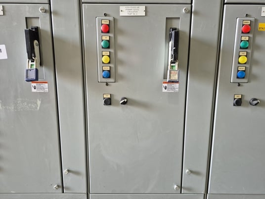 Siemens, 06FH, starter motor control center bucket, 100 HP, 600 Volts, 3 phase, like new - Image 1