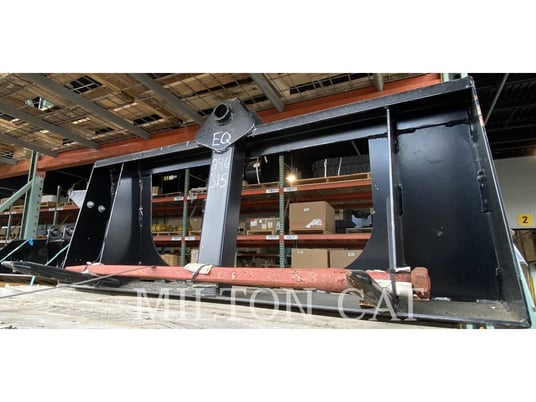 Caterpillar SSL 39" SINGLE BALE SPEAR, S/N: 2321BBS20062, 2023 - Image 1