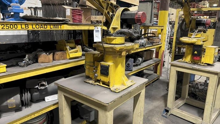Fanuc, ArcMate 100i, Robotic Welder, 6 axis, 6 kg 13.2 lb. payload, 1368 mm 53.9" reach, Fanuc System R-J3 - Image 3