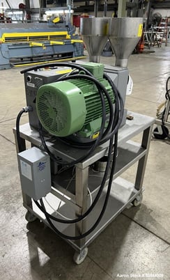 Oil Press Machine #KK40/F, 39" x 20" x 43", S/S, 920 RPM, multi voltage, 2017, AS IS - Image 3