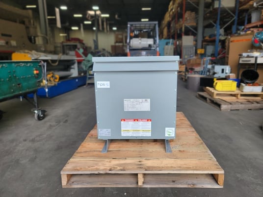 75 KVA 600 Primary, 208Y/120 Secondary, Hammond Power Solutions, dry type, Nema 3R, new surplus - Image 1